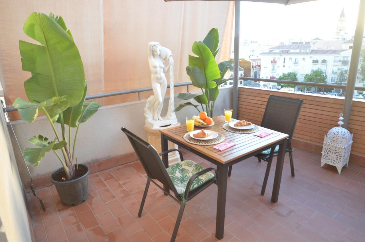 Grande Con Terraza Privada, Centro Allotjament en família *
